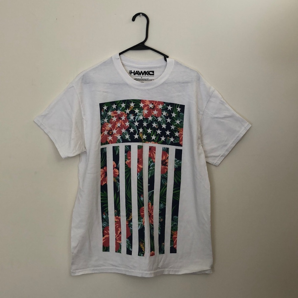 Mens or women’s Tony Hawk graphic tee